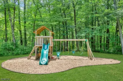 11 E Gate Rd, Long Valley, NJ 07853 photo 33