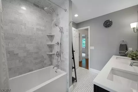 11 E Gate Rd, Long Valley, NJ 07853 photo 27