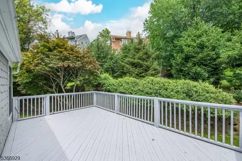43 Tanager Ct, Wayne, NJ 07470 photo 34
