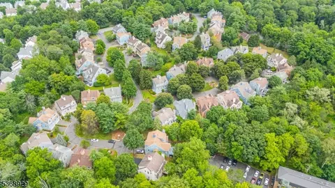 43 Tanager Ct, Wayne, NJ 07470 photo 41