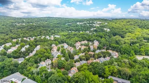 43 Tanager Ct, Wayne, NJ 07470 photo 42