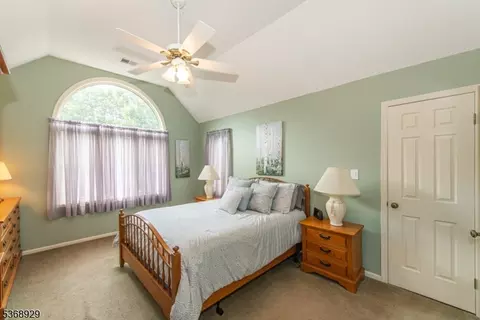 43 Tanager Ct, Wayne, NJ 07470 photo 21