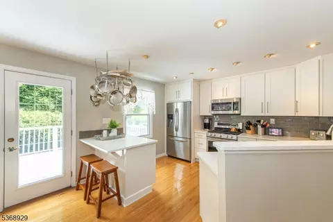 43 Tanager Ct, Wayne, NJ 07470 photo 7