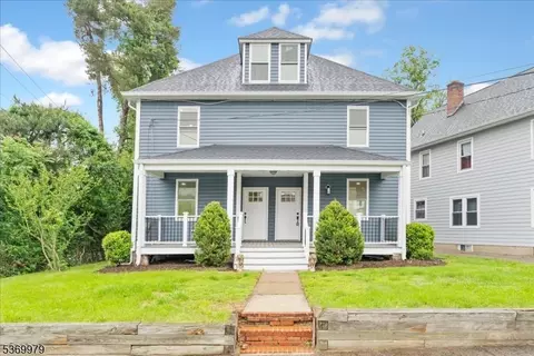 2 Thompson St, Morristown, NJ 07960