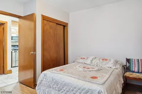113 Coleman St, Middlesex, NJ 08846 photo 7