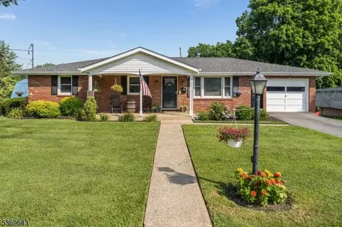 325 Park Ave, Phillipsburg, NJ 08865