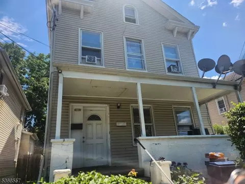 504 E 2nd St, Plainfield, NJ 07060