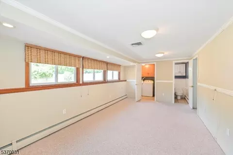 7 Hanover Pl, Wayne, NJ 07470 photo 19