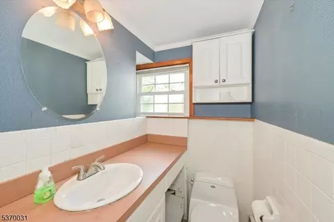 7 Hanover Pl, Wayne, NJ 07470 photo 17