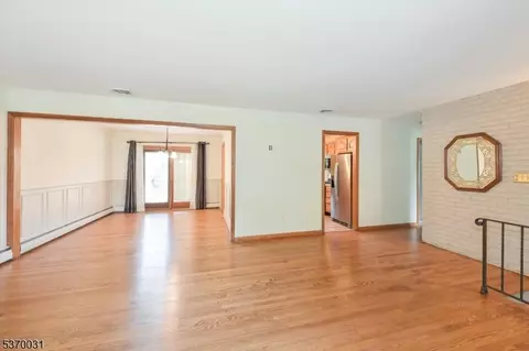 7 Hanover Pl, Wayne, NJ 07470 photo 13