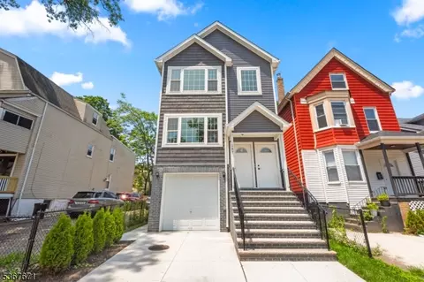 147 N 15th St #2, East Orange, NJ 07017