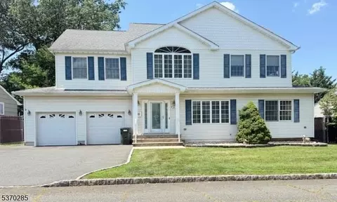 80 Harding Ave, Clark, NJ 07066