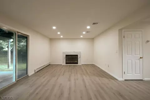 1 Fielding Ter, Paramus, NJ 07652 photo 33
