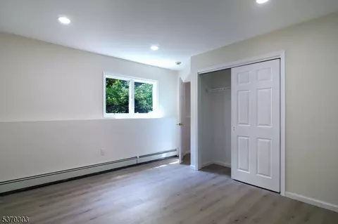 1 Fielding Ter, Paramus, NJ 07652 photo 32