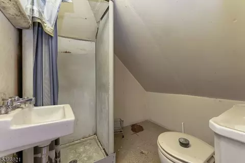 215 Broadway, Passaic, NJ 07055 photo 8