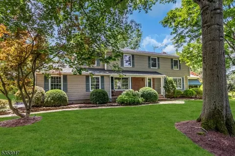 264 White Oak Ridge Rd, Bridgewater, NJ 08807