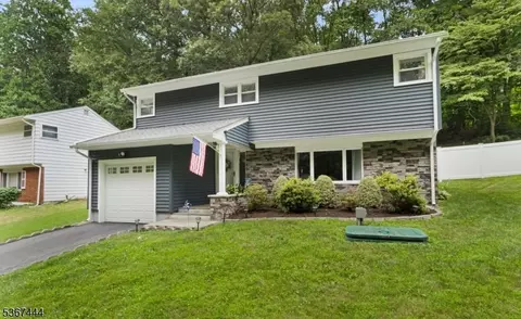 53 Mount Arlington Rd, Ledgewood, NJ 07852
