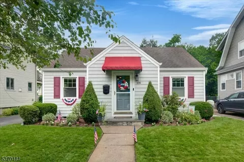 106 2nd Ave, Hawthorne, NJ 07506