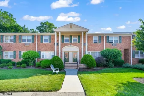 51 Roseland Ave #11, Caldwell, NJ 07006
