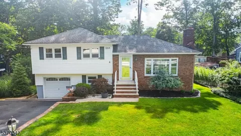 110 Chestnut Dr, Wayne, NJ 07470 photo 33