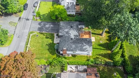 110 Chestnut Dr, Wayne, NJ 07470 photo 38