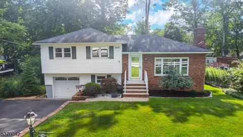 110 Chestnut Dr, Wayne, NJ 07470 photo 32