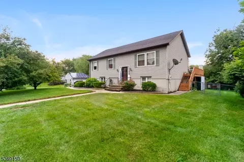15 Gibson Pl, Washington, NJ 07882