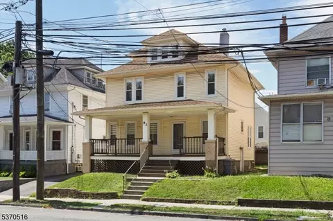 93 Van Houten Ave, Passaic, NJ 07055