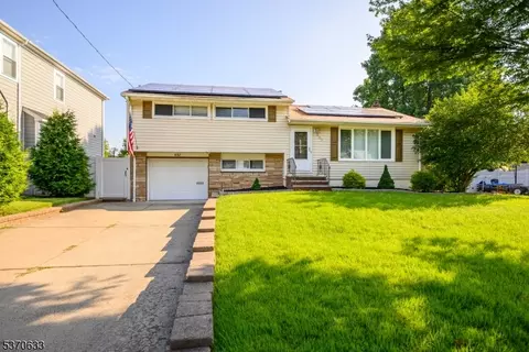 687 Sycamore St, Rahway, NJ 07065