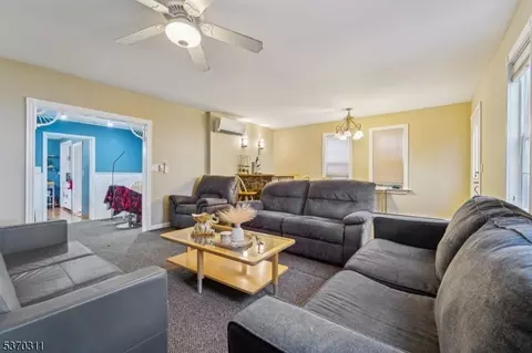 25 E Munson Ave, Dover, NJ 07801 photo 9