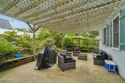25 E Munson Ave, Dover, NJ 07801 photo 35