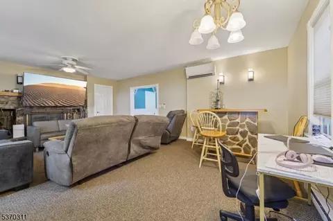 25 E Munson Ave, Dover, NJ 07801 photo 10