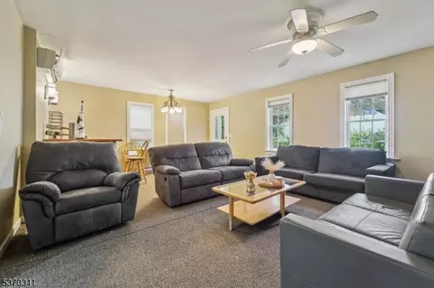 25 E Munson Ave, Dover, NJ 07801 photo 8