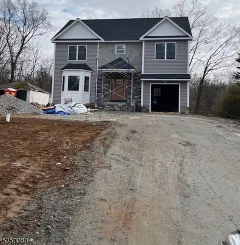 144 Passaic Ave-3, Roseland, NJ 07068