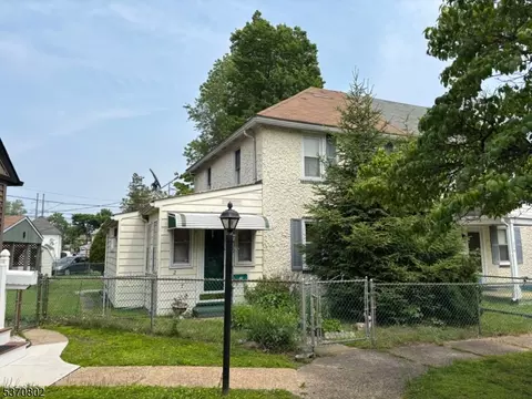 217 Pennsylvania Rd, Brooklawn, NJ 08030