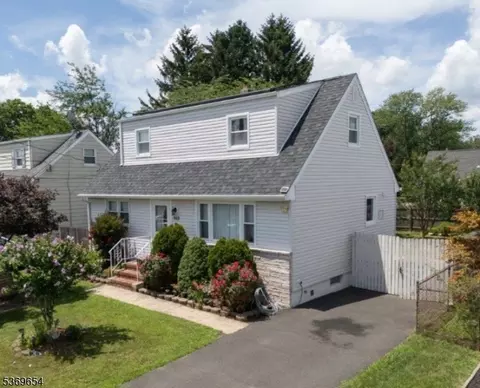 919 Boesel Ave, Manville, NJ 08835