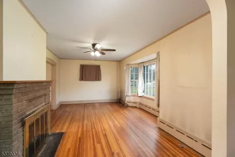 1120 E Front St, Plainfield, NJ 07062 photo 6