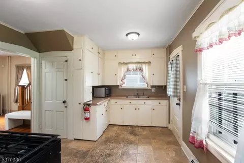 1120 E Front St, Plainfield, NJ 07062 photo 12