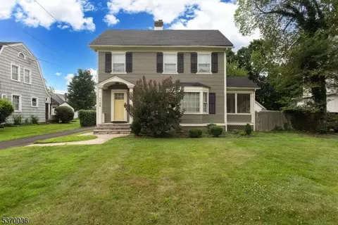 1120 E Front St, Plainfield, NJ 07062 photo 2