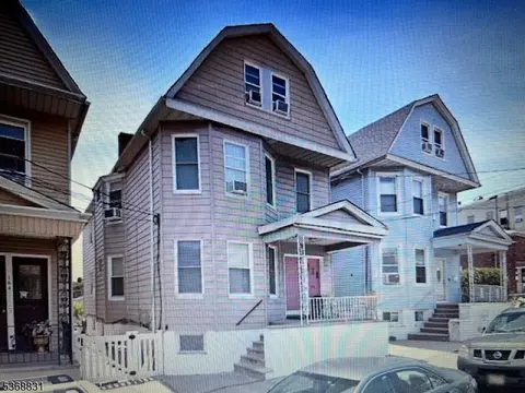 164 Wilson Ave, Kearny, NJ 07032