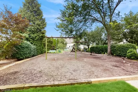 50 Pine St #4E, Montclair, NJ 07042 photo 23