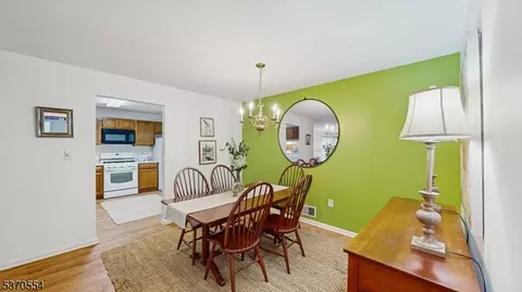 50 Pine St #4E, Montclair, NJ 07042 photo 5