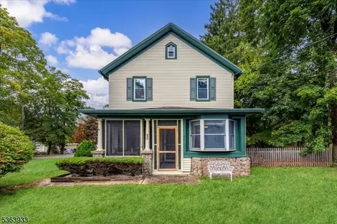 53 E Mountain Rd, Hillsborough, NJ 08844
