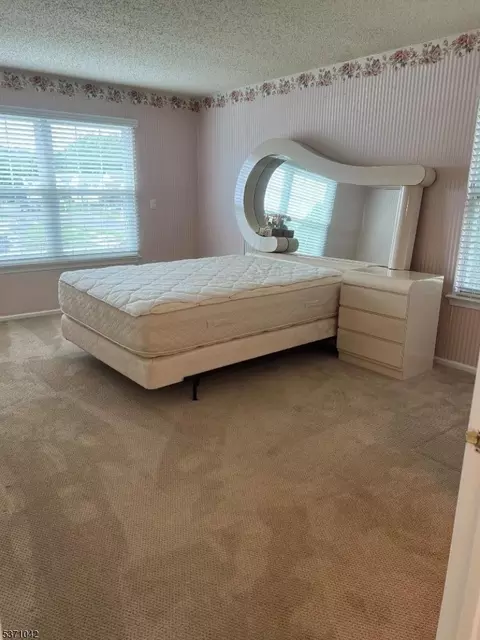 2 Mayapple Dr, Brick Twp, NJ 08724 photo 22