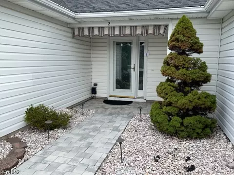 2 Mayapple Dr, Brick Twp, NJ 08724 photo 6