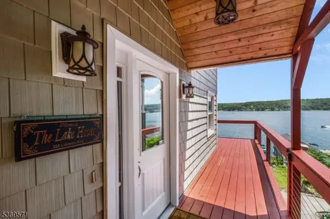 309 Lakeside Blvd, Hopatcong, NJ 07843
