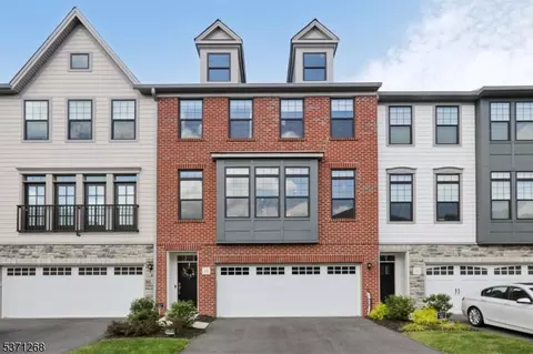 53 Cranberry Ln, Montvale, NJ 07645