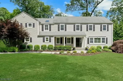 48 Addison Dr, Basking Ridge, NJ 07920