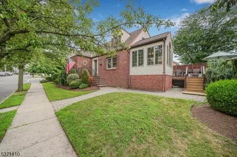23 Lincoln Ave, North Arlington, NJ 07031