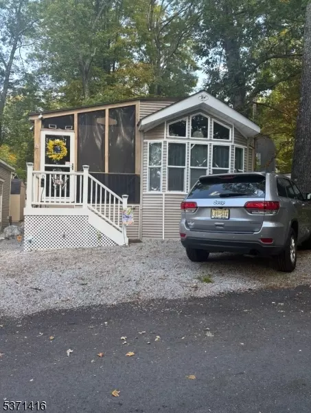 43 Dogwood Vlg, Vernon, NJ 07462
